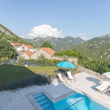 Tatil Evi Country Matkovic - Duba Čilipi